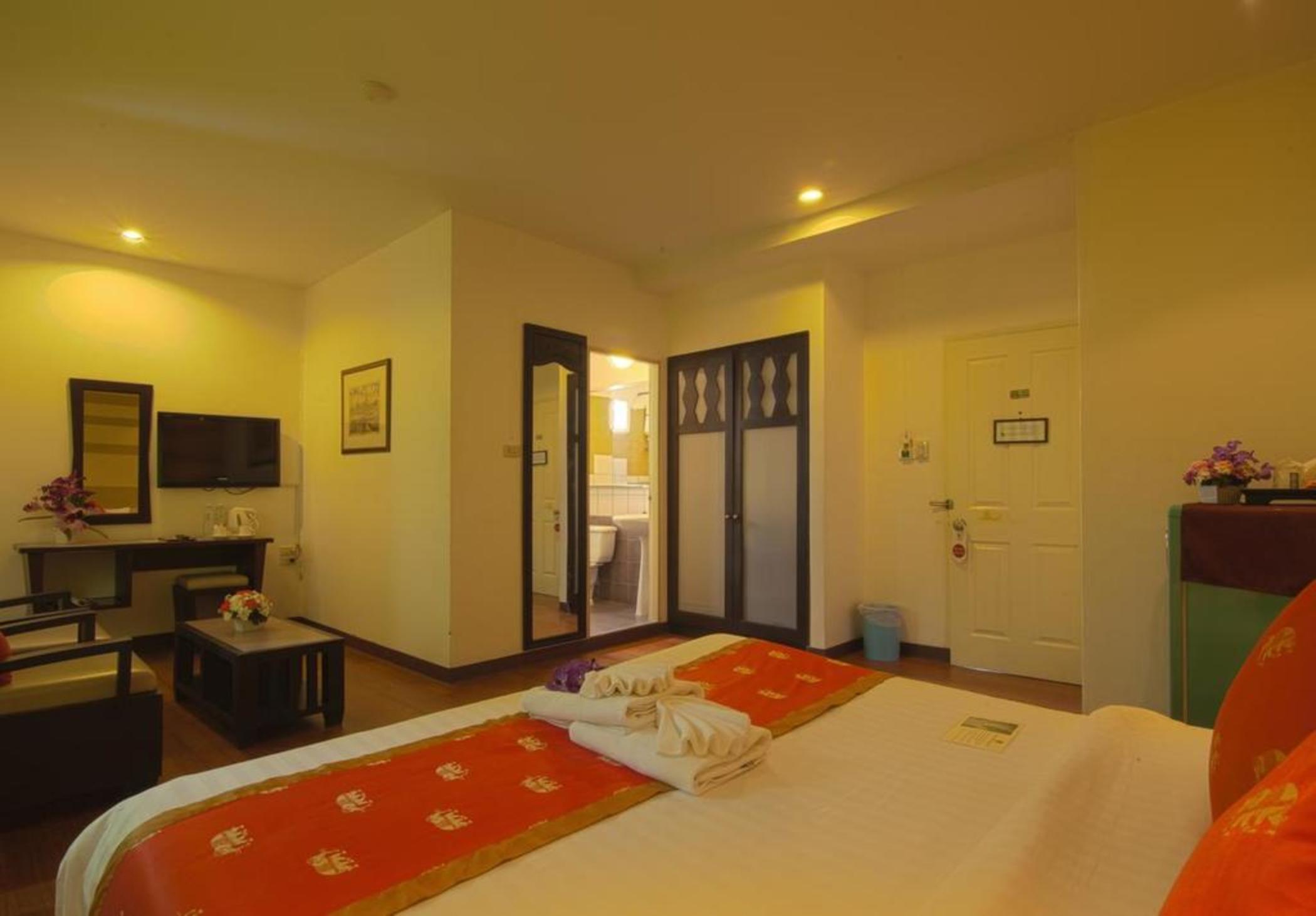Woraburi Sukhumvit Hotel Бангкок Экстерьер фото