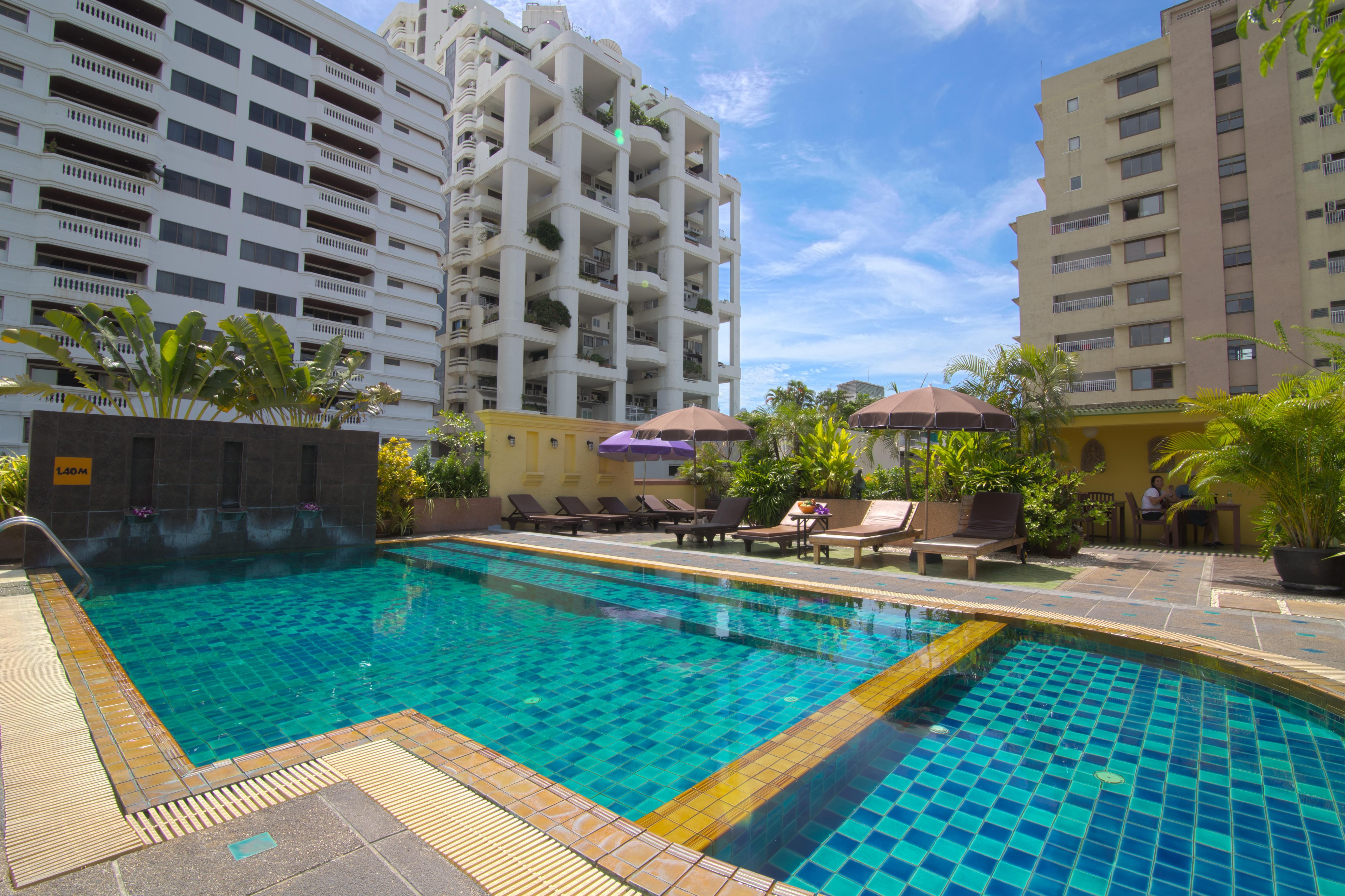 Woraburi Sukhumvit Hotel Бангкок Экстерьер фото