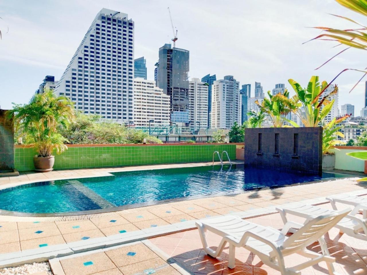 Woraburi Sukhumvit Hotel Бангкок Экстерьер фото