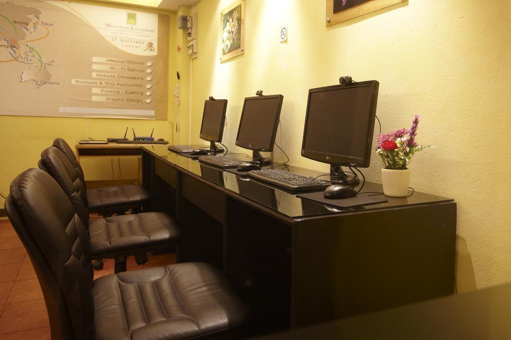 Woraburi Sukhumvit Hotel Бангкок Экстерьер фото
